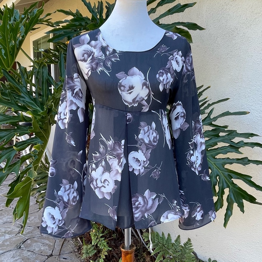 90’s Forever 21 sheer floral top